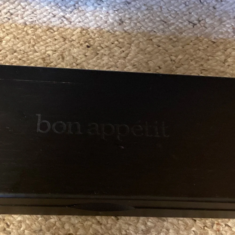 Bon Appetit 3-pc German Steel Cutlery Knives in Black Bamboo Case